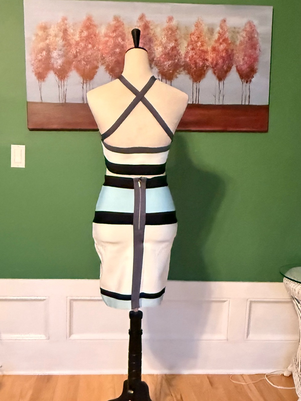 HL bandage Colorblock Dress in White, Black & Light Blue